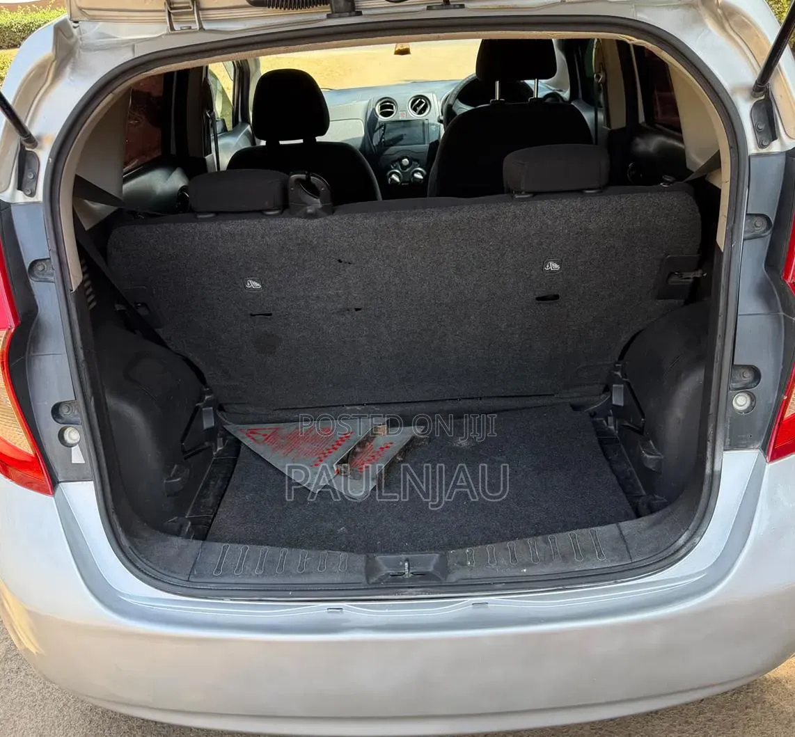 Nissan Note 2012