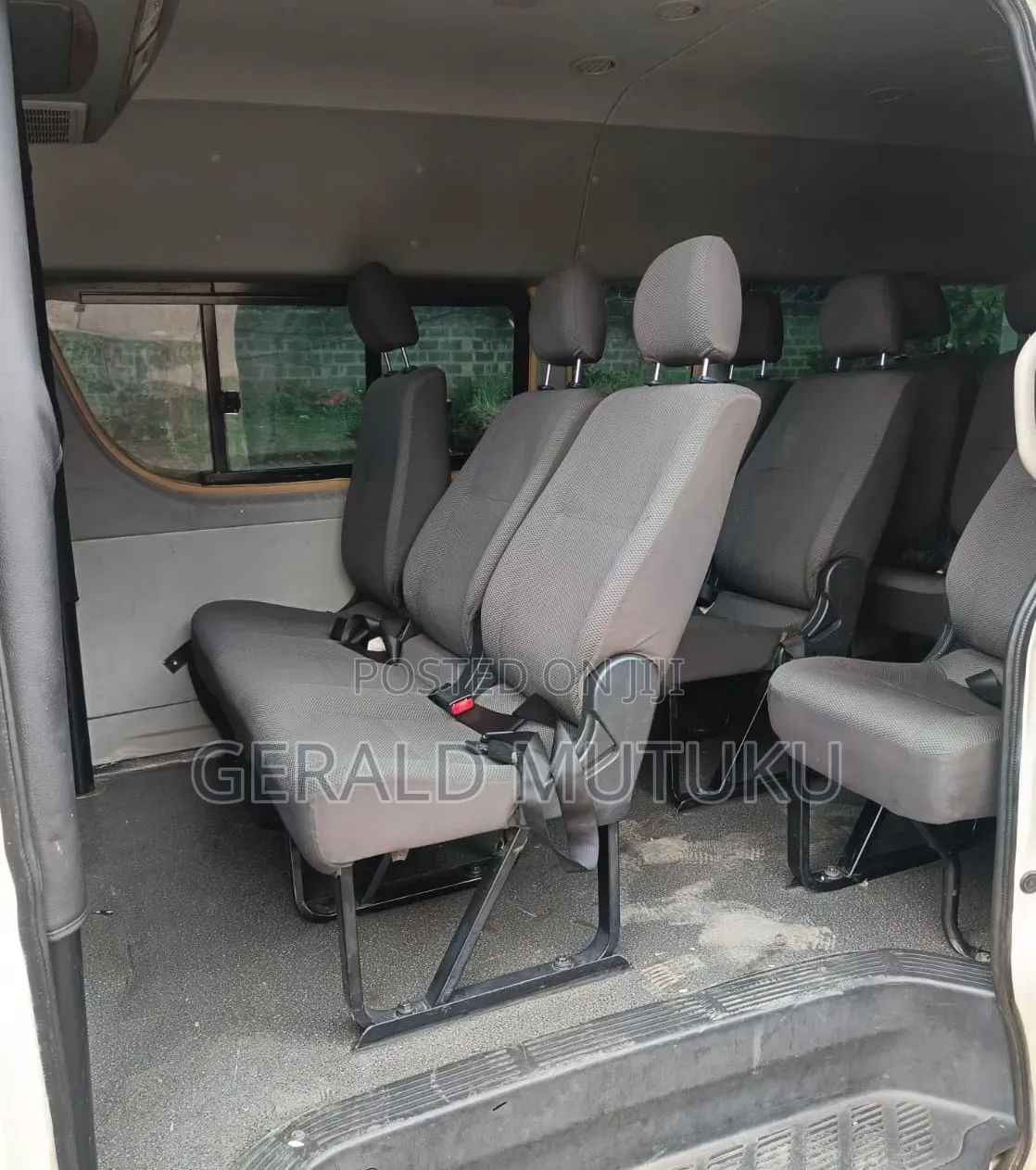 Toyota HiAce 2012 White