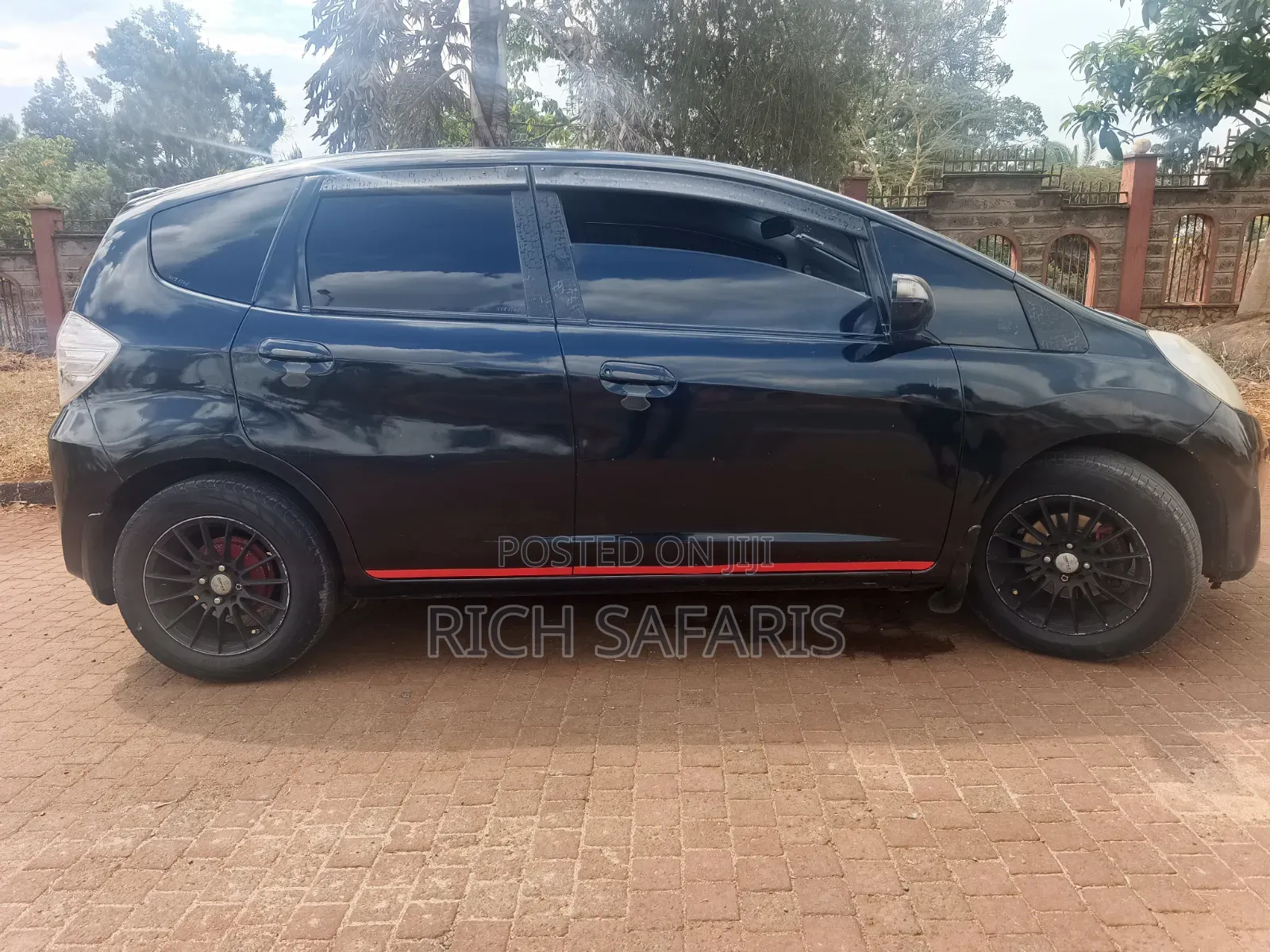 Honda Fit Automatic 2011 Black