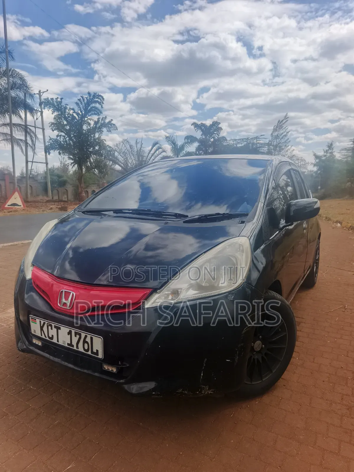 Honda Fit Automatic 2011 Black