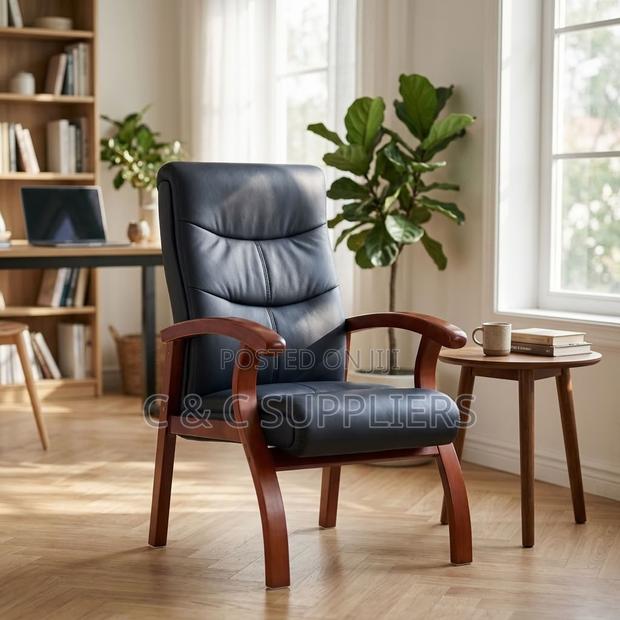 Black Executive Bliss Guest Chair - thumbnail 2