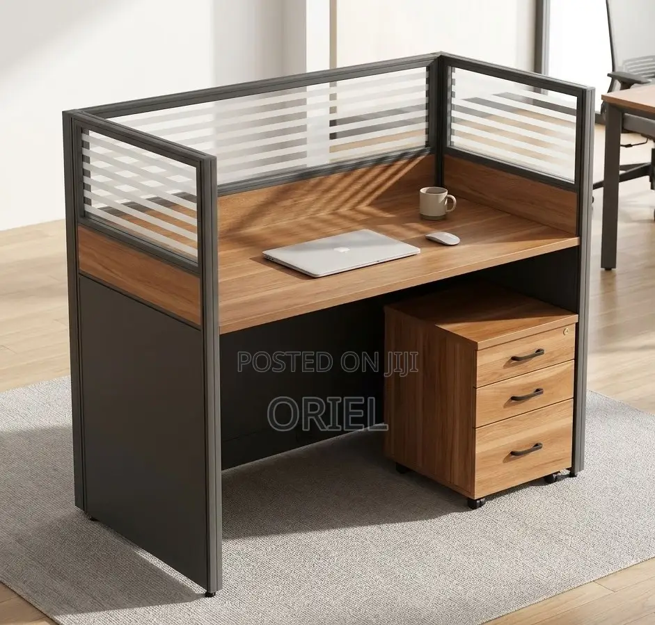 Modern Office Partition Desk System – Smart Modular Workstations
