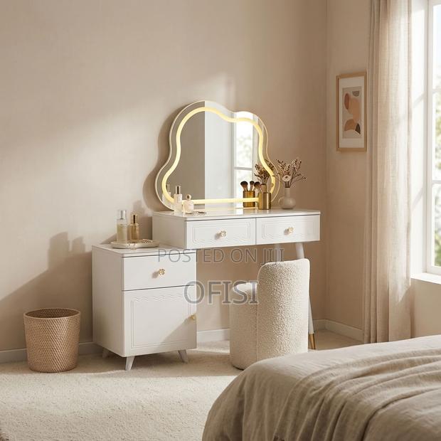 Dressing Table; Modern Vanity Table With Mirror - thumbnail 2