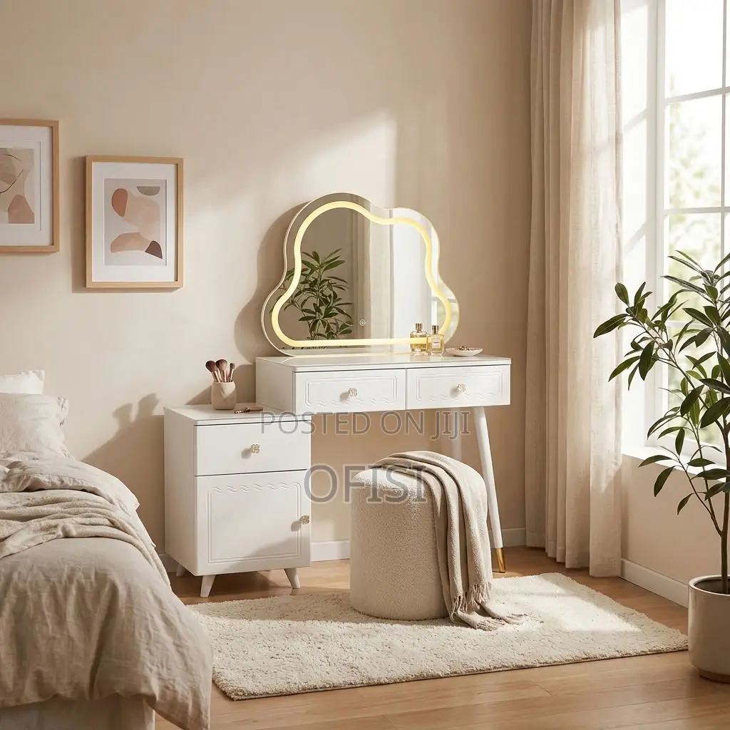 Dressing Table; Modern Vanity Table With Mirror