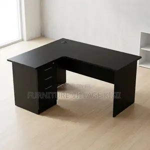 L-Shaped 1.4m Customised Office Desk
