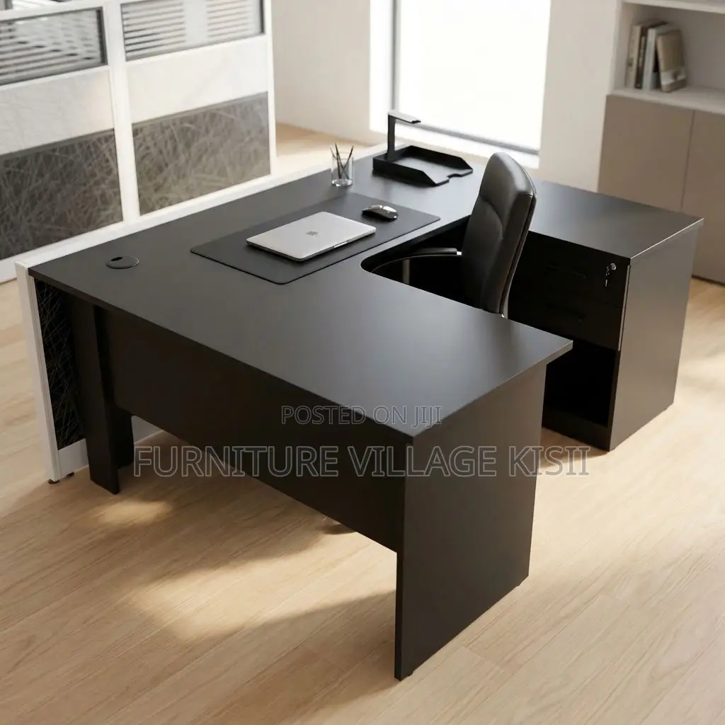 L-Shaped 1.4m Customised Office Desk