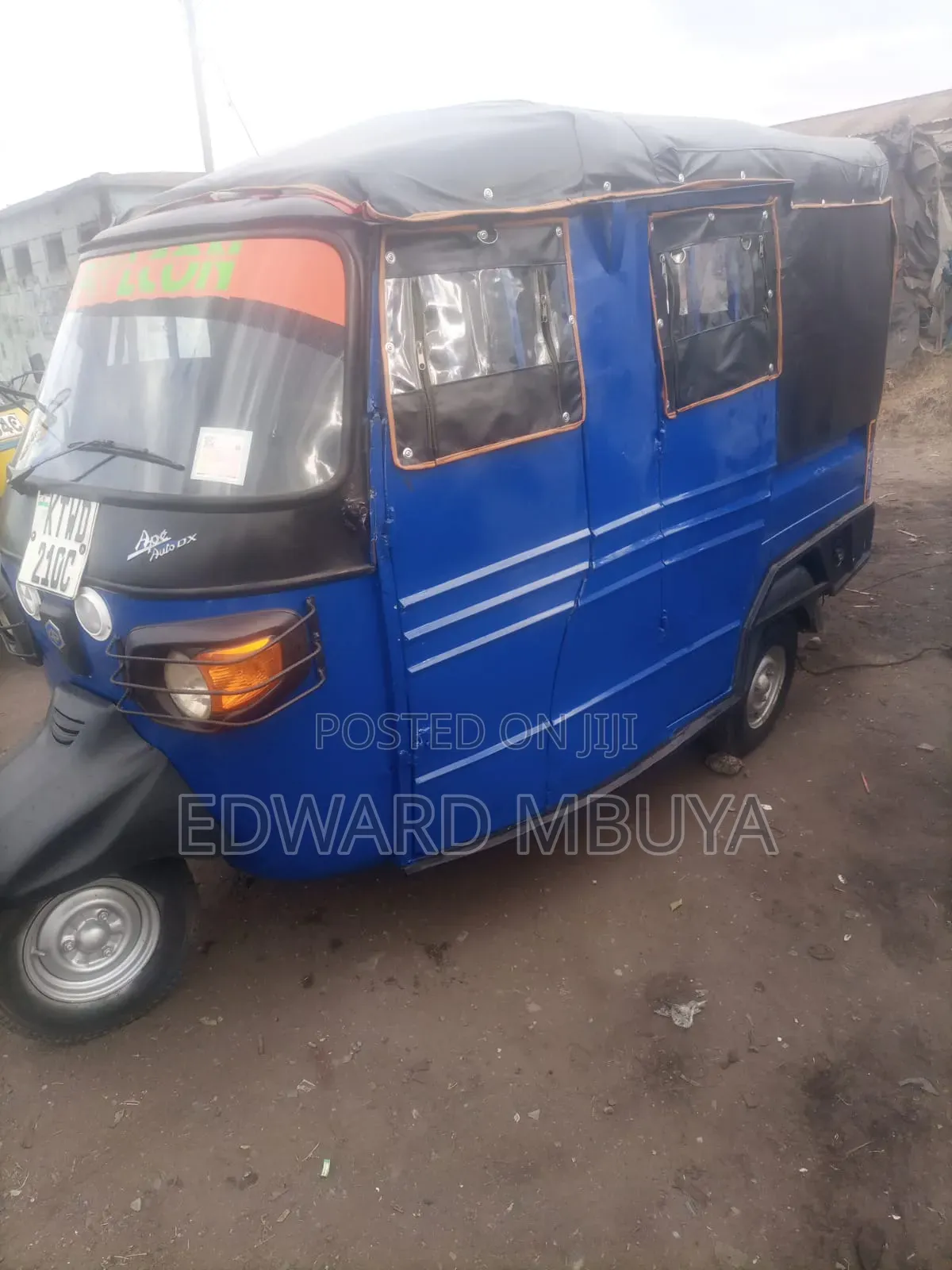 Piaggio 2024 Blue
