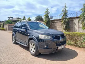 Chevrolet Captiva 2013 Black