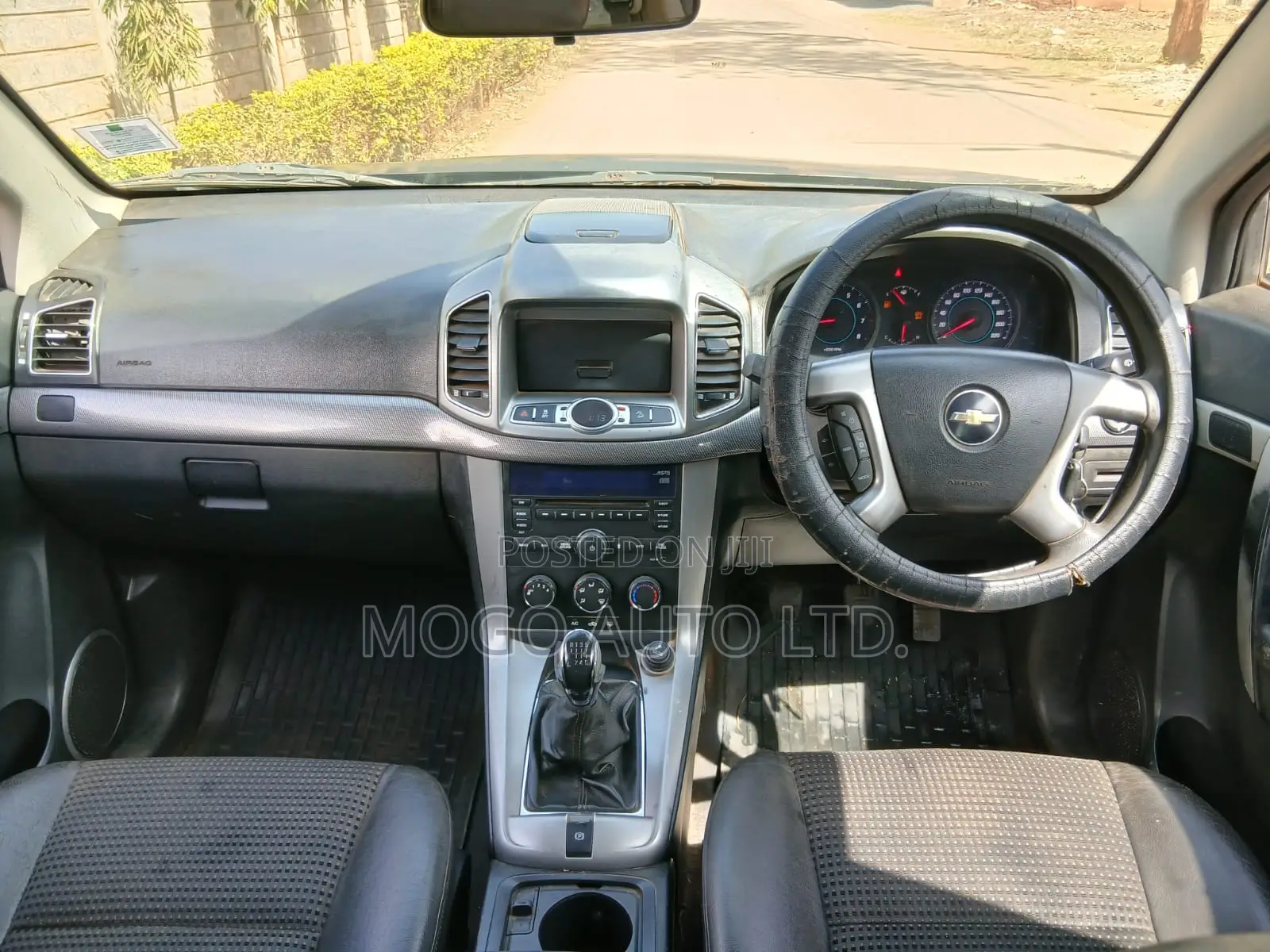 Chevrolet Captiva 2013 Black