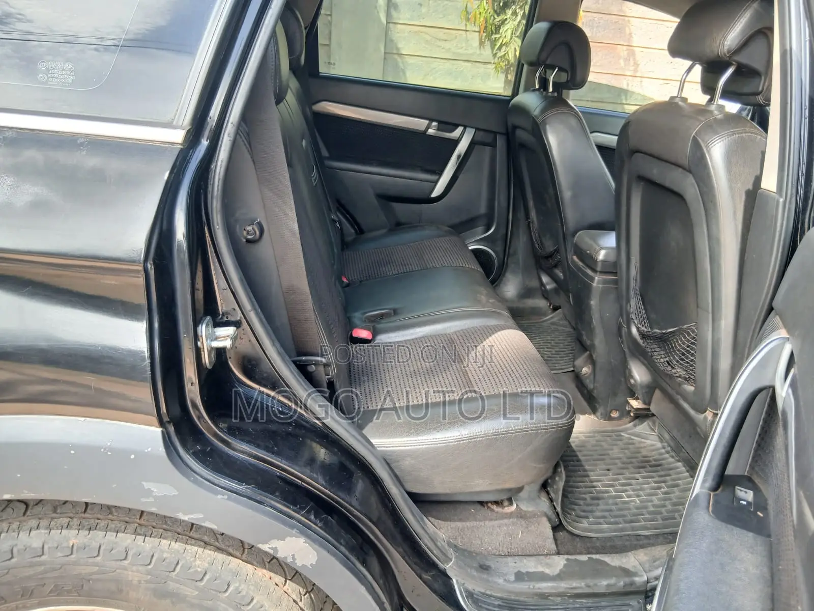 Chevrolet Captiva 2013 Black