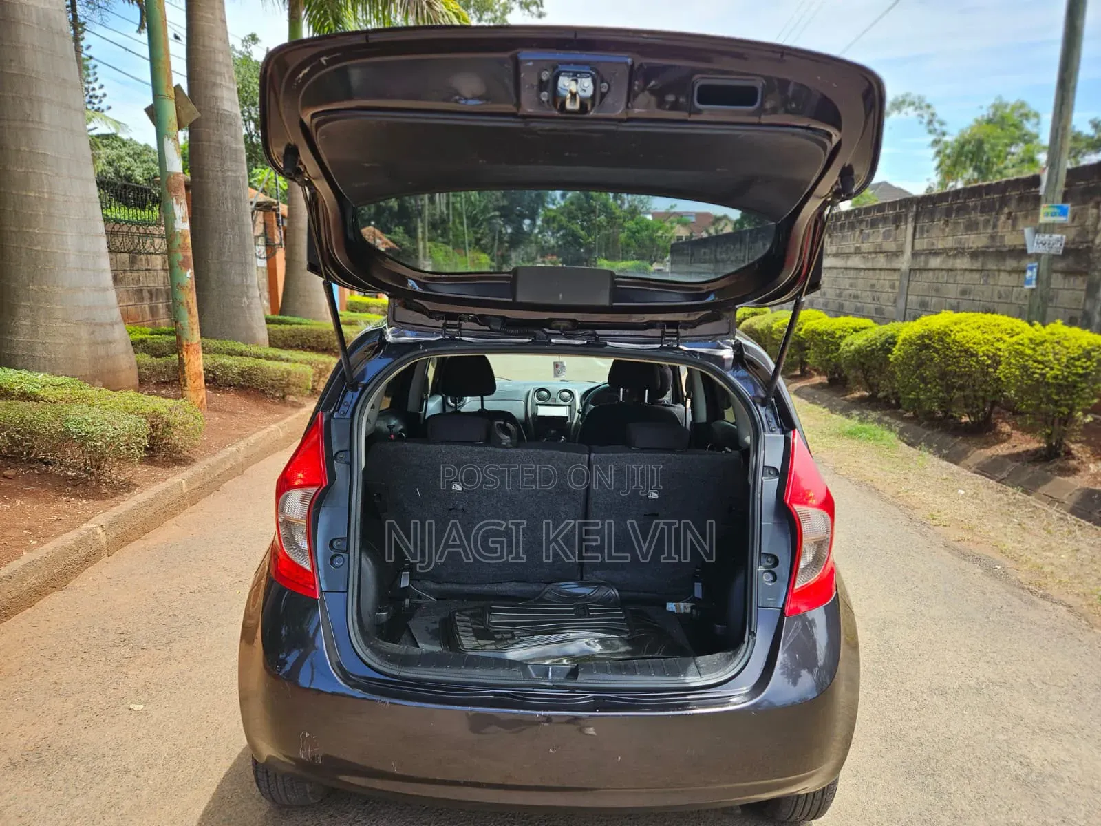 Nissan Note 2013 Burgundy