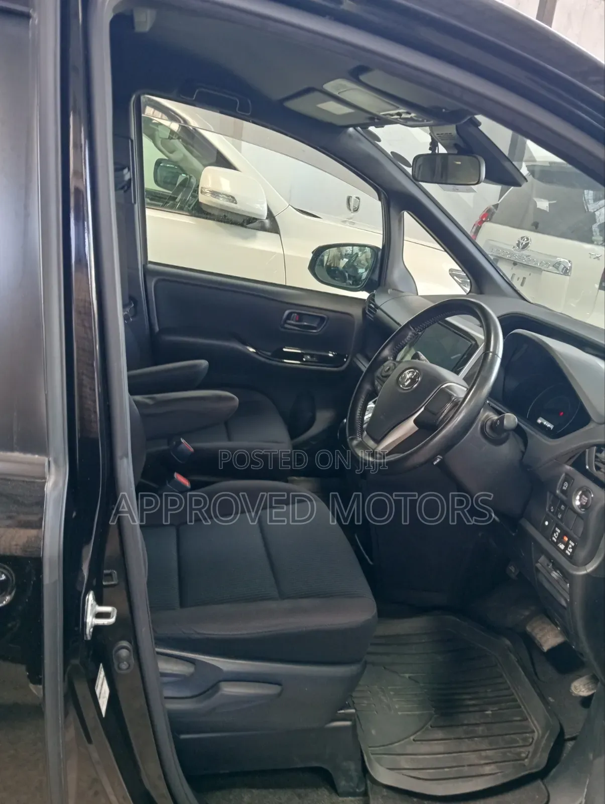 Toyota Noah 2019 Black