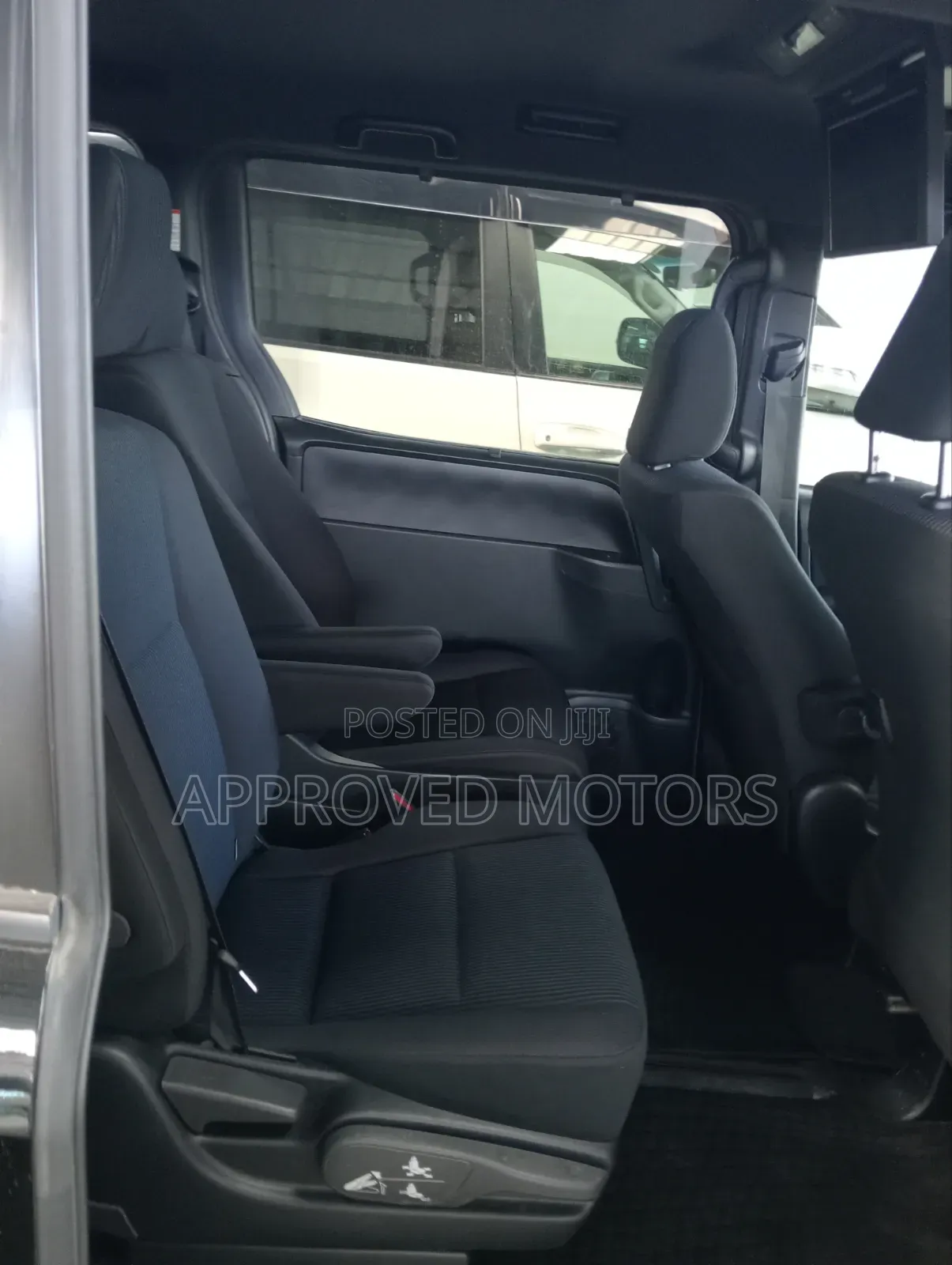 Toyota Noah 2019 Black