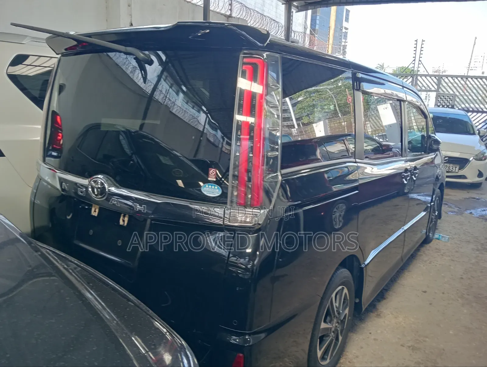 Toyota Noah 2019 Black
