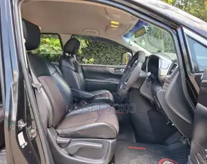 Nissan Elgrand 2017 Black