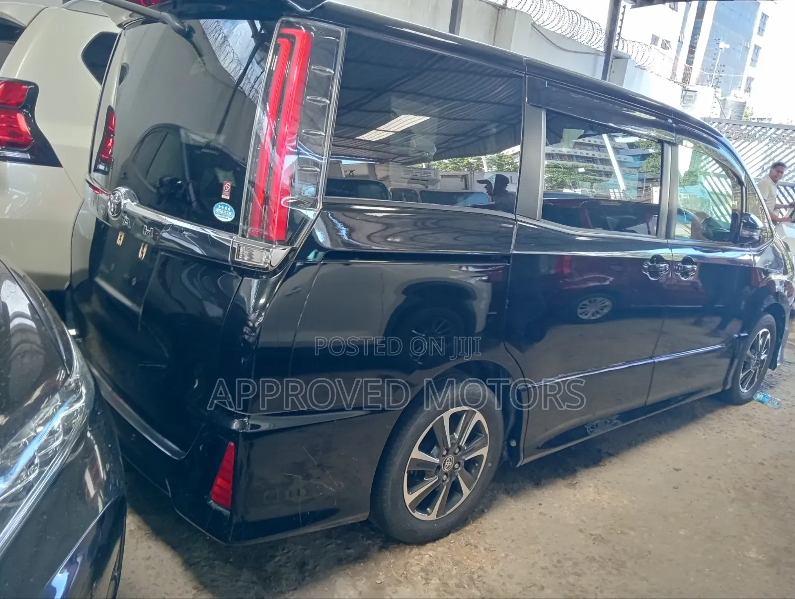 Toyota Noah 2019 Black