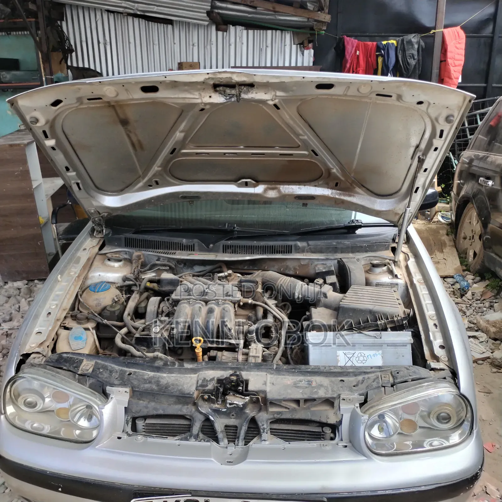Volkswagen Golf 1.6 Automatic 2003 Silver