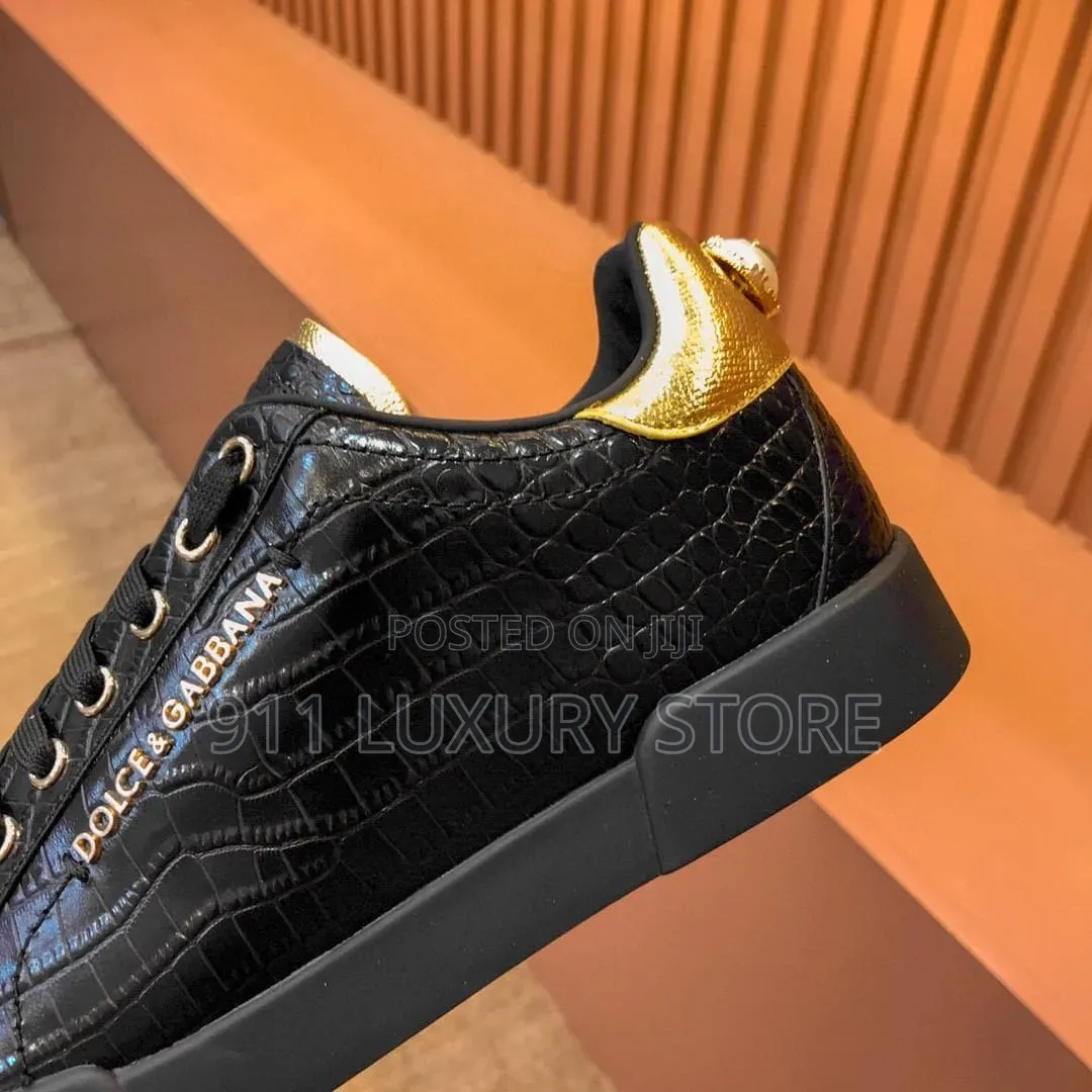 Dolce & Gabbana Crocodile-Pattern Leather Sneaker