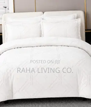 Tufted Duvet Set | White | Extra King 7x8 8x8 | 6 Pieces