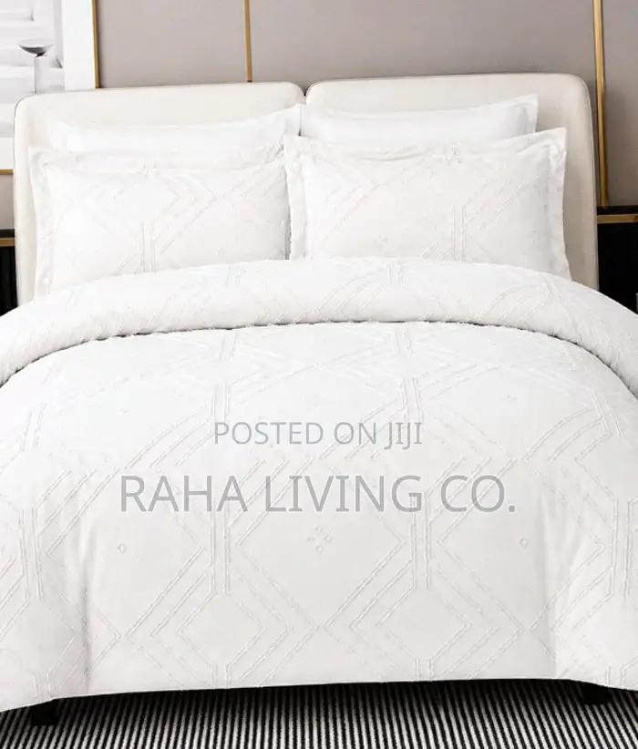 Tufted Duvet Set | White | Extra King 7x8 8x8 | 6 Pieces