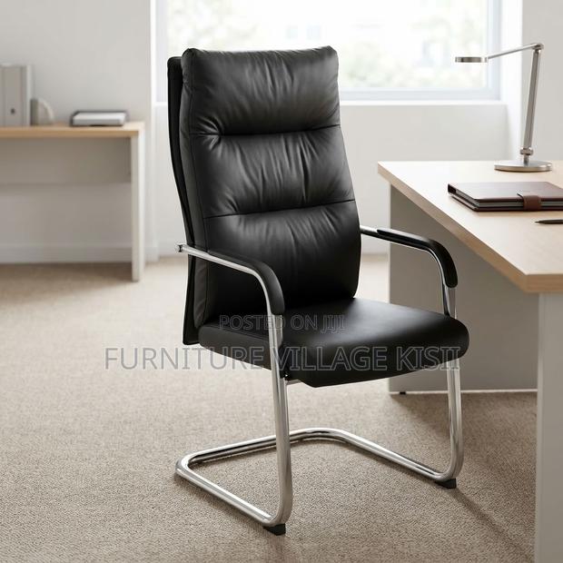 Executive Leather Visitor Waiting Seat - thumbnail 11