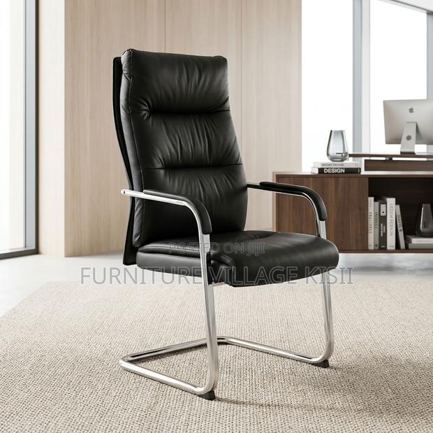 Executive Leather Visitor Waiting Seat - thumbnail 16