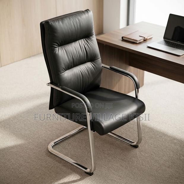 Executive Leather Visitor Waiting Seat - thumbnail 15