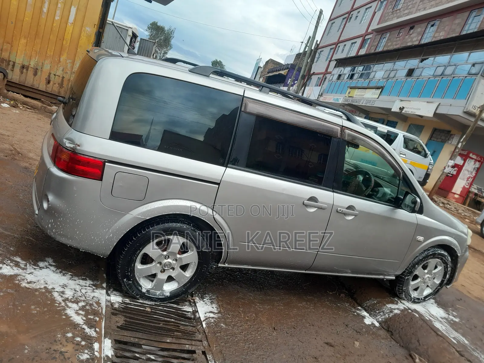 Nissan Lafesta 2010 Silver