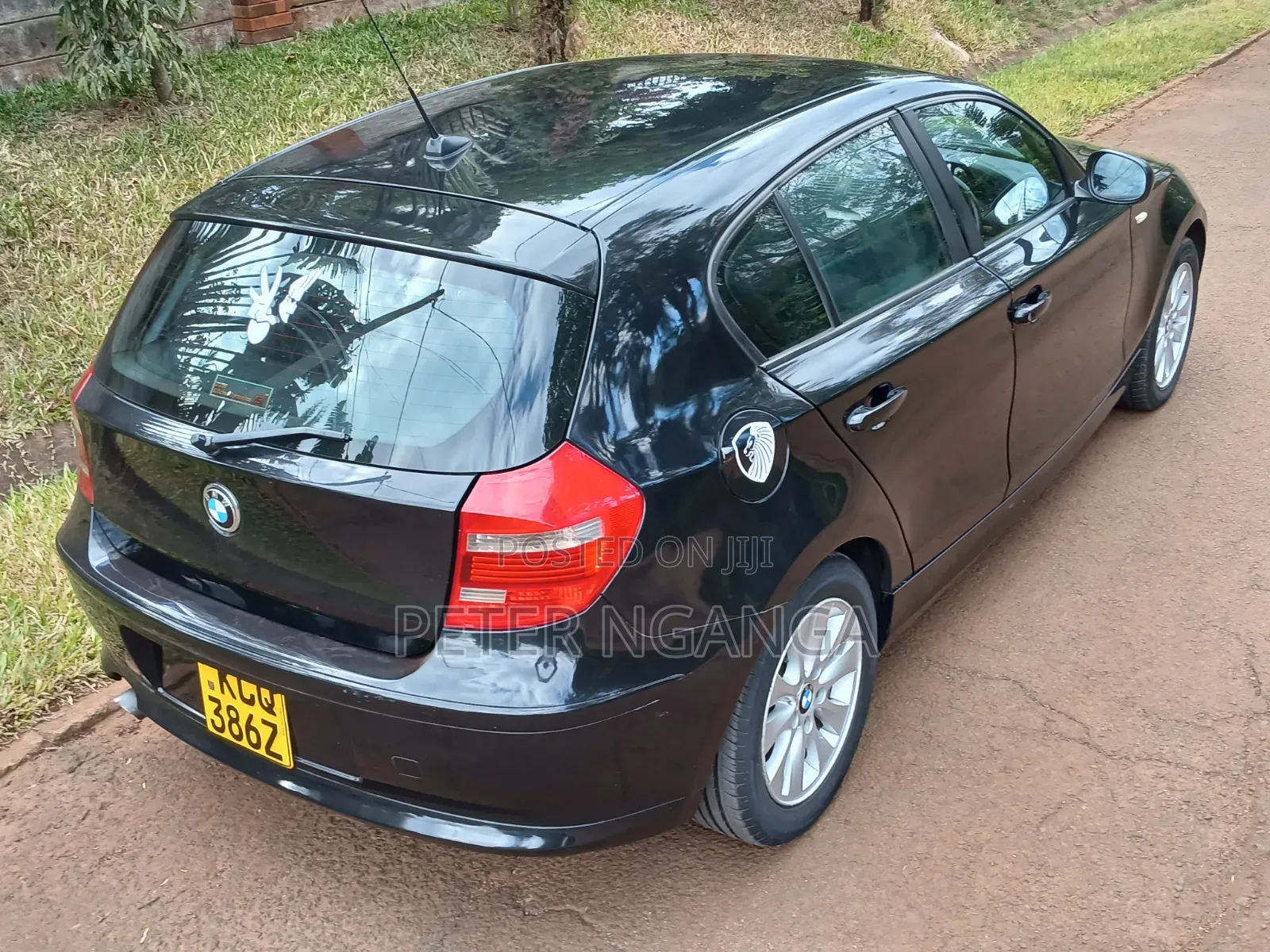 BMW 116i 2011 Black