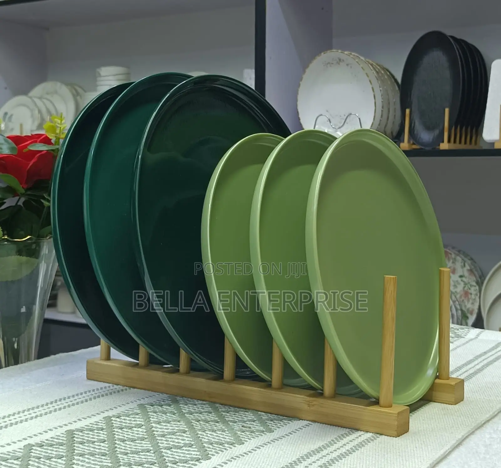 Round Nordic-Style Matte Ceramic Dinner Plates in Small & Large Size