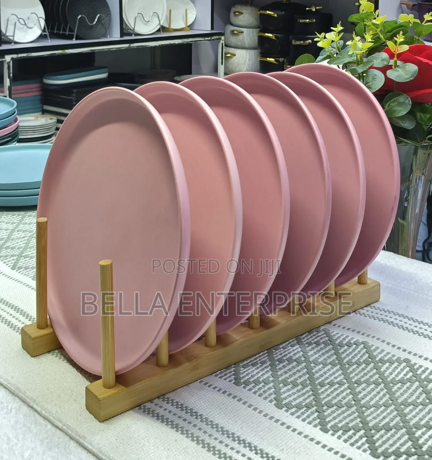 Round Nordic-Style Matte Ceramic Dinner Plates in Small & Large Size