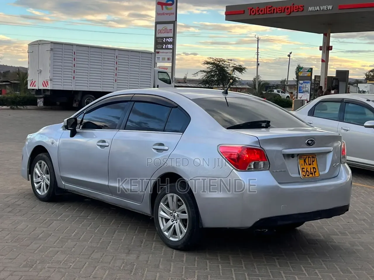 Subaru Impreza 2017 Silver