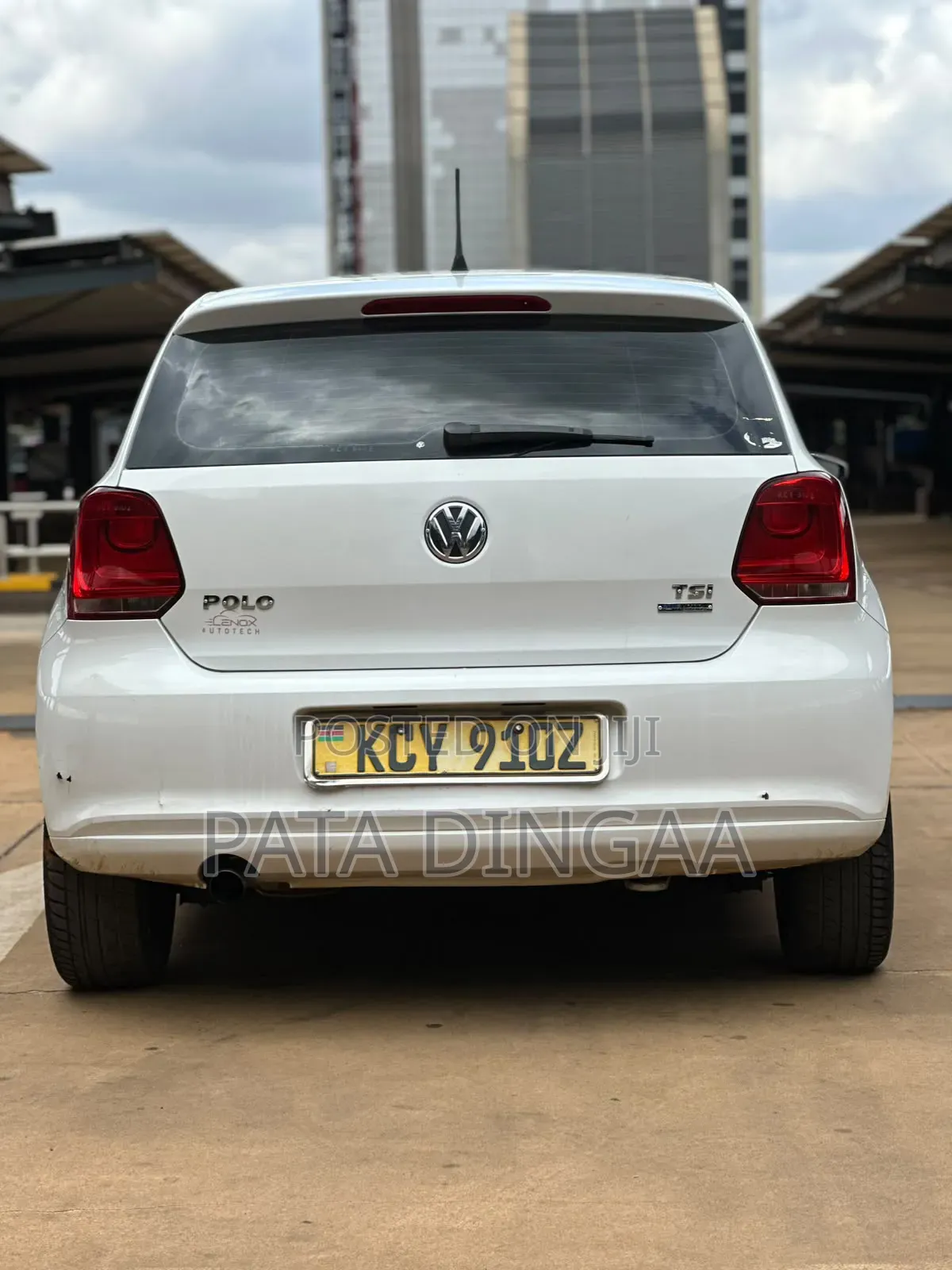 Volkswagen Golf 2013 White