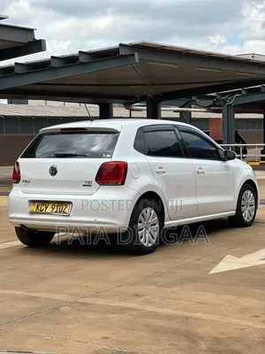 Volkswagen Golf 2013 White