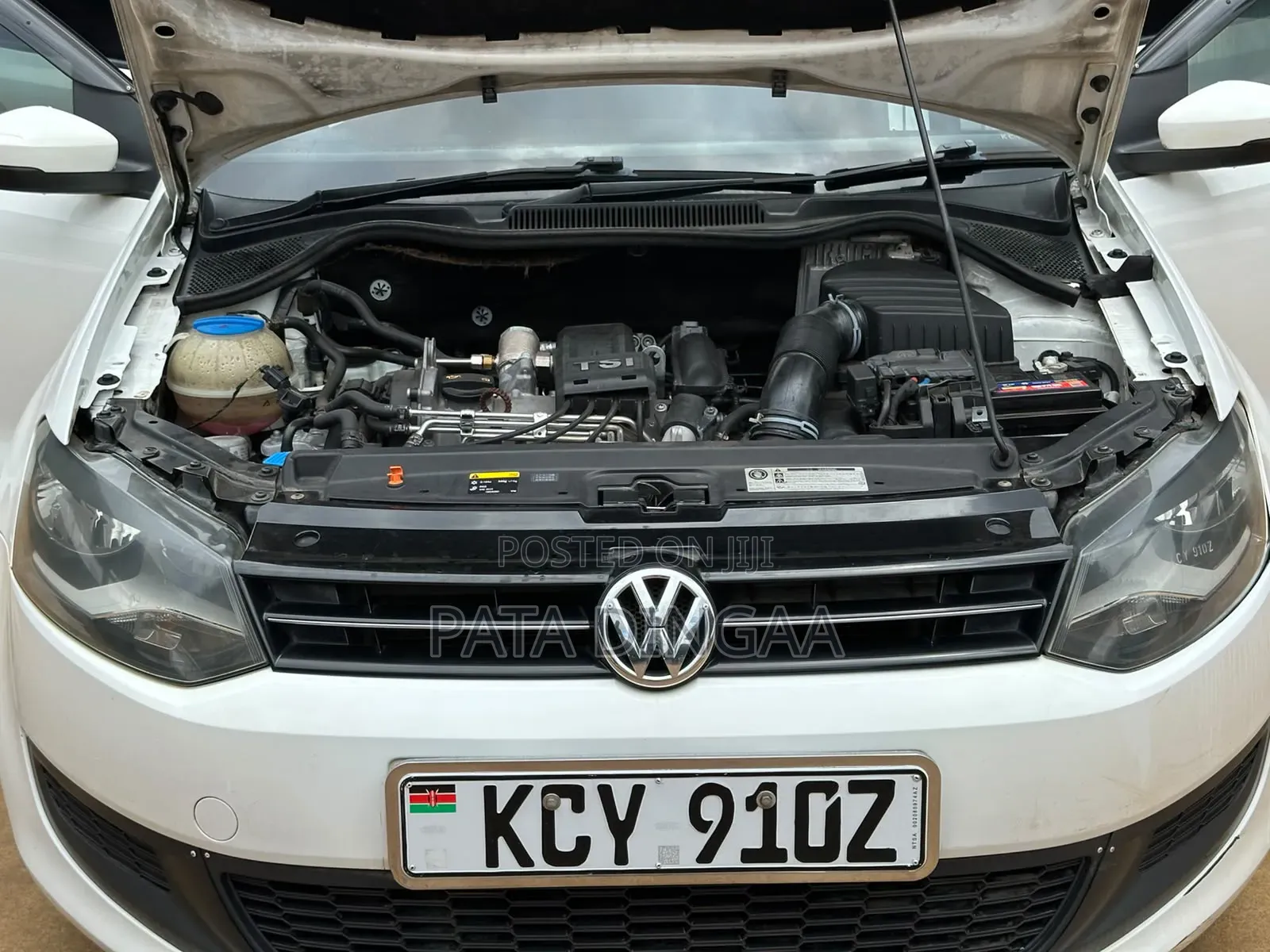 Volkswagen Golf 2013 White