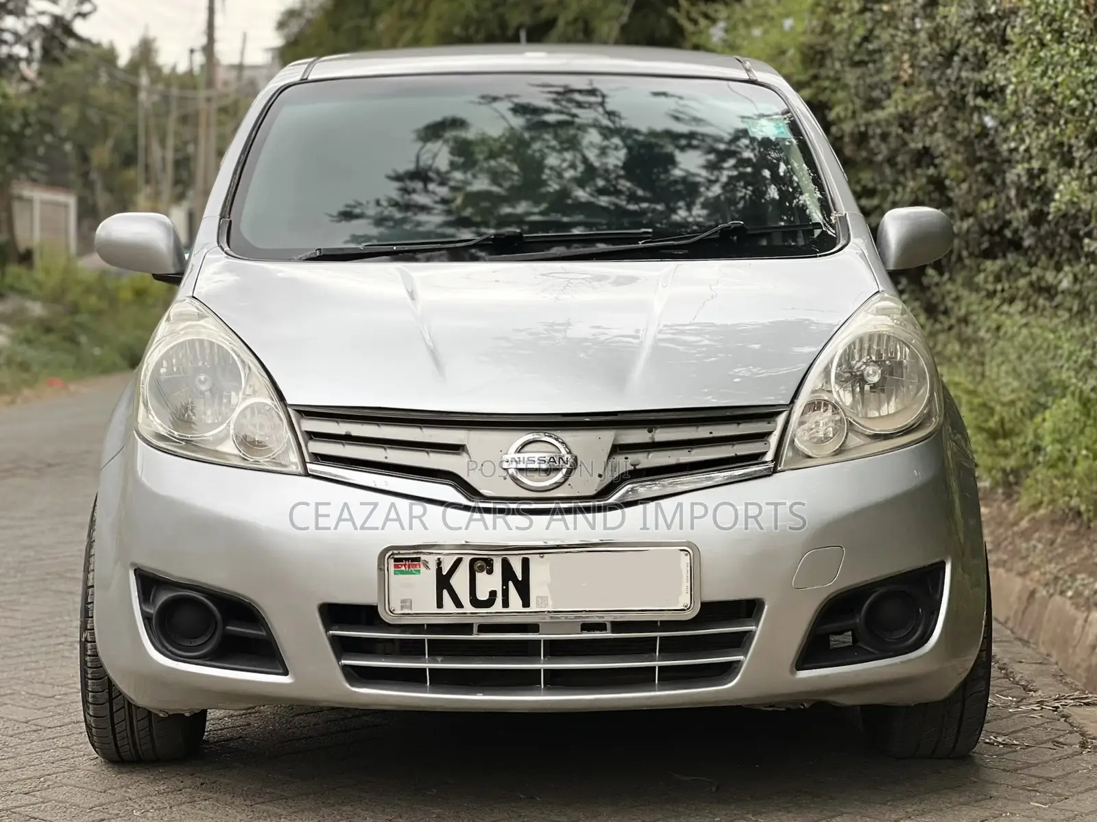 Nissan Note 2011 Silver