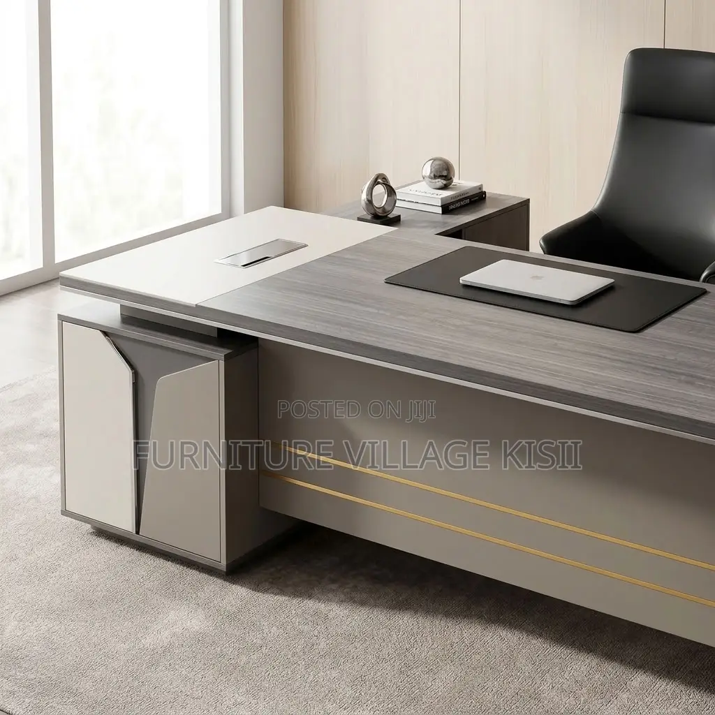 1.6M Executive Office Table With Side Table