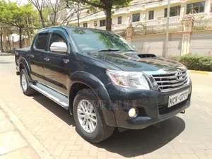 Toyota Hilux 2012 Black
