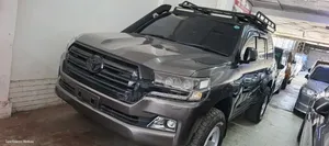 Toyota Land Cruiser 2018 Gray