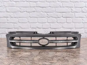 Grille Toyota Noah Townace Liteace Cr42 Cr50 1998/1999/2000/2001/2003