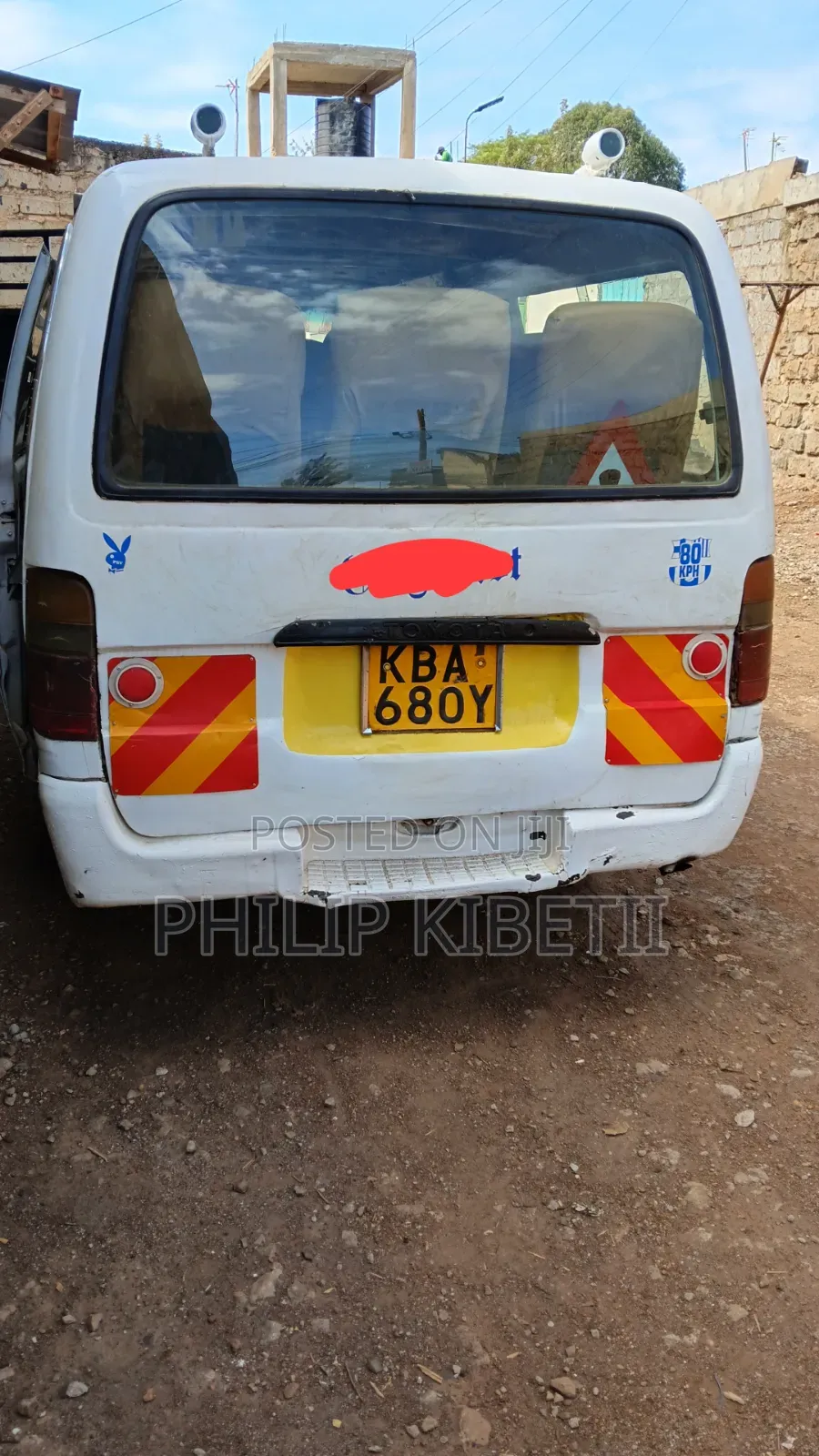 Toyota HiAce 2001 White