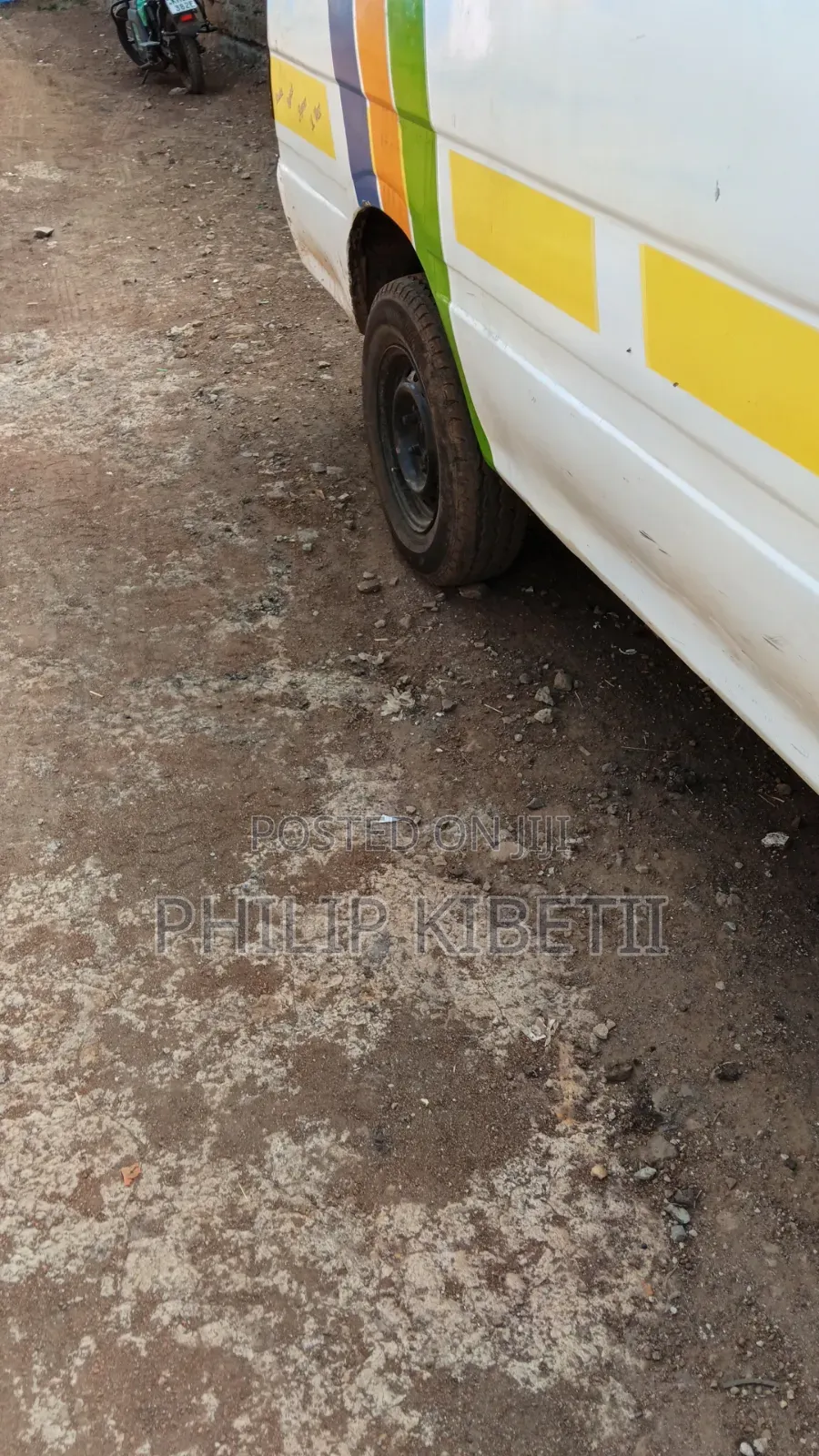 Toyota HiAce 2001 White