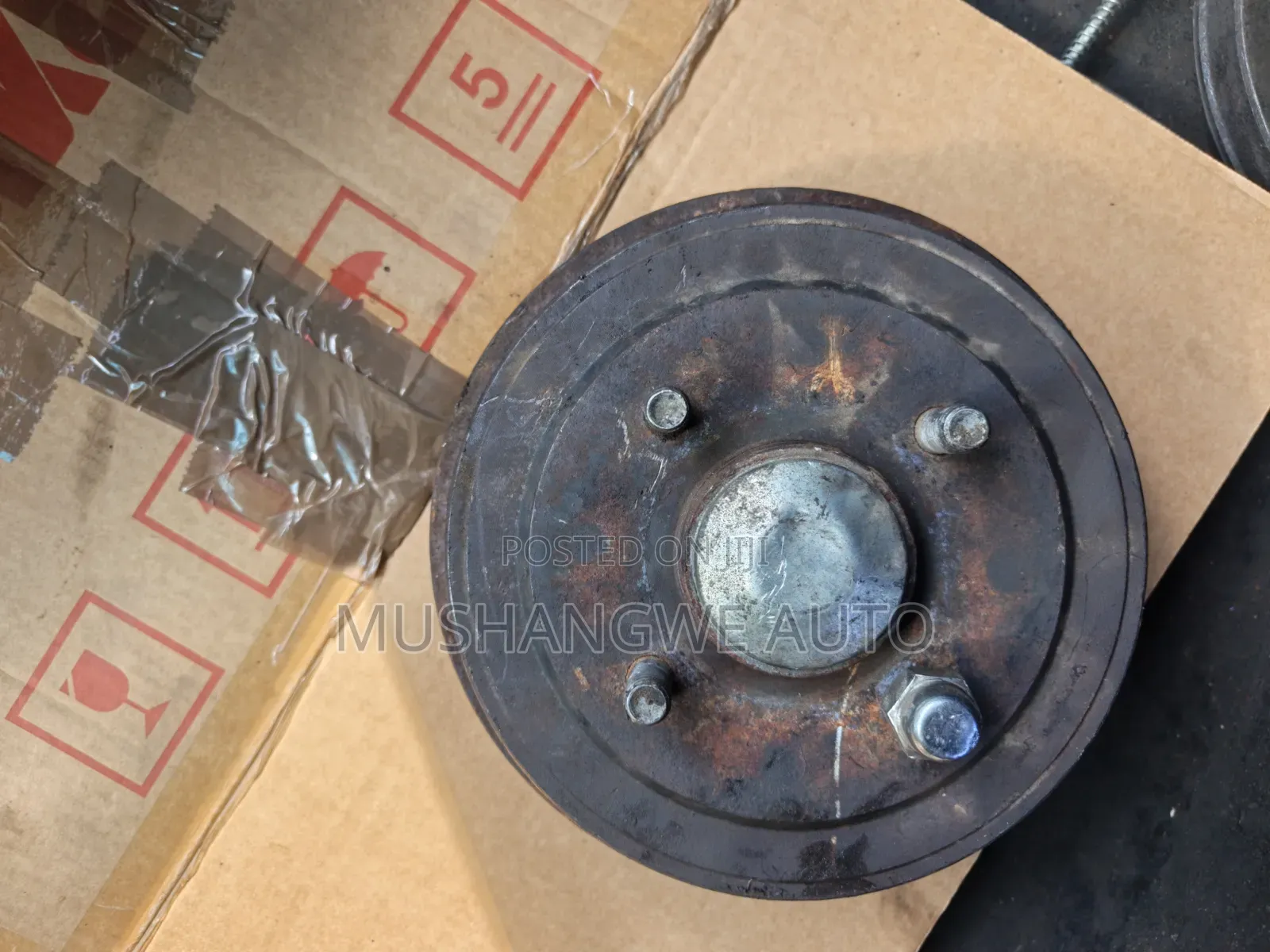 NISSAN NOTE E13/ Rear Drum / Hub