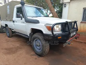 Toyota Land Cruiser 79 Series 2011 White
