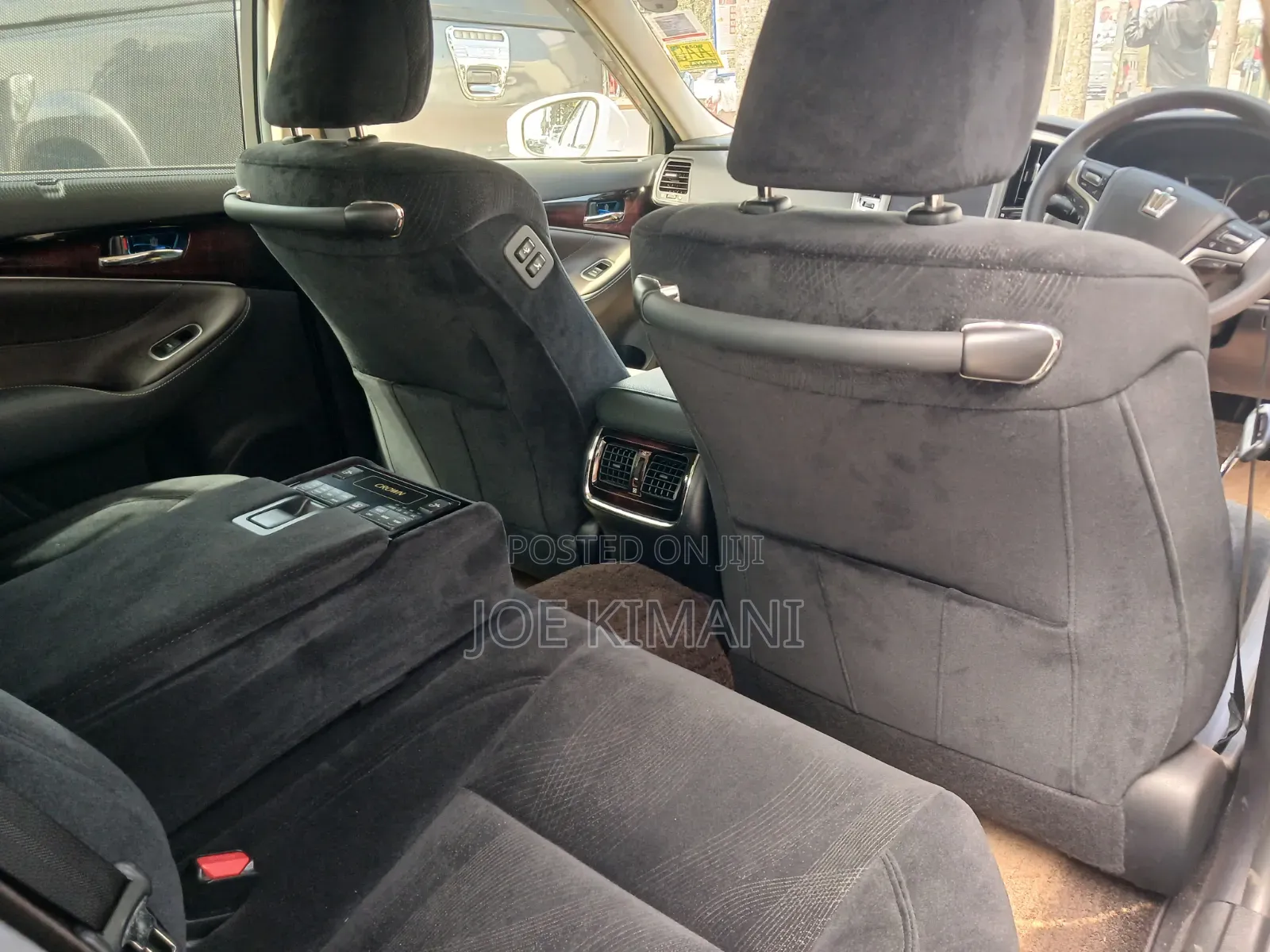 Toyota Crown 2015 White