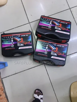 High-Power 12V Auto Jump Starter Kit