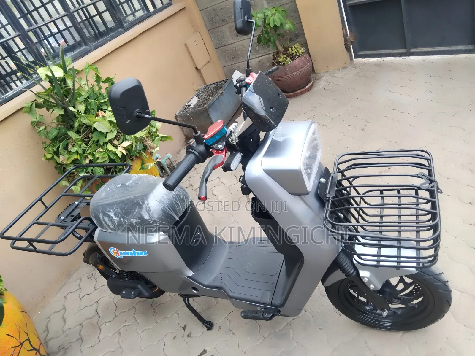 Motorcycle 2025 Gray