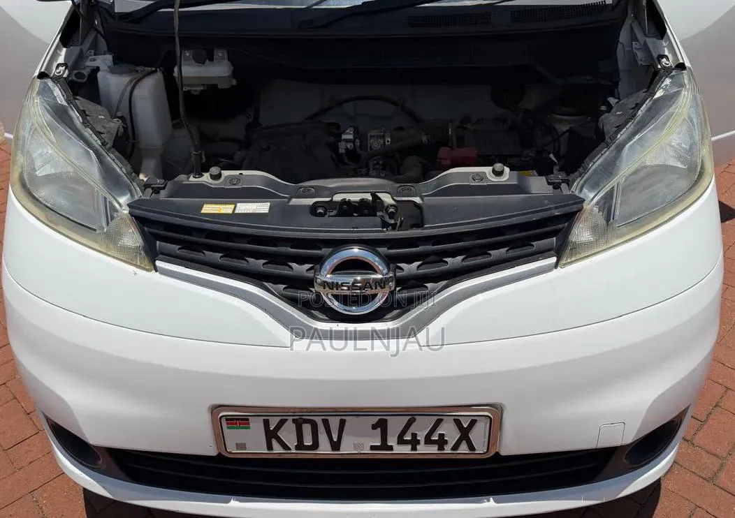 Nissan NV200 2018 White