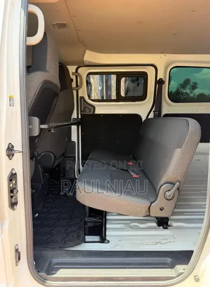 Nissan NV200 2018 White