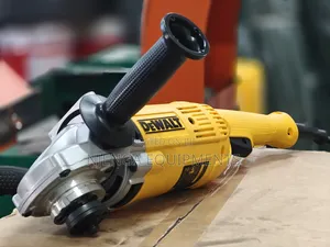 DEWALT DWE492-B5 Professional Angle Grinder